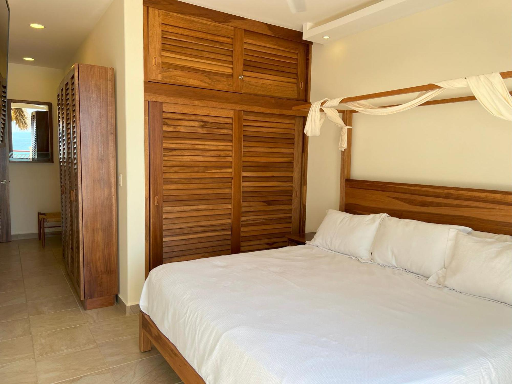 Beachfront In A Peaceful Resort 8Mi From Puerto Escondido Puerto Escondido  Exterior photo