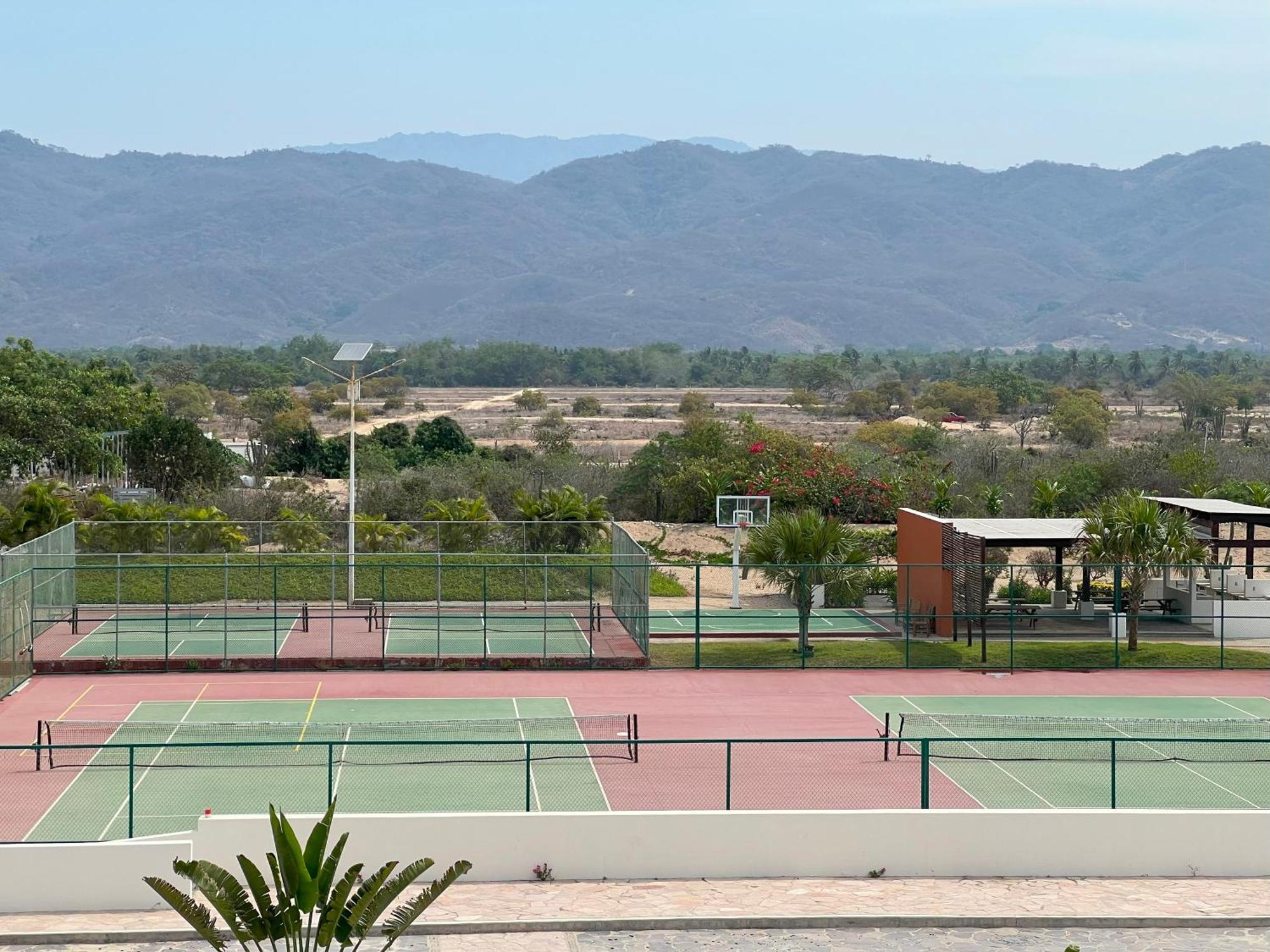 Beachfront In A Peaceful Resort 8Mi From Puerto Escondido Puerto Escondido  Exterior photo