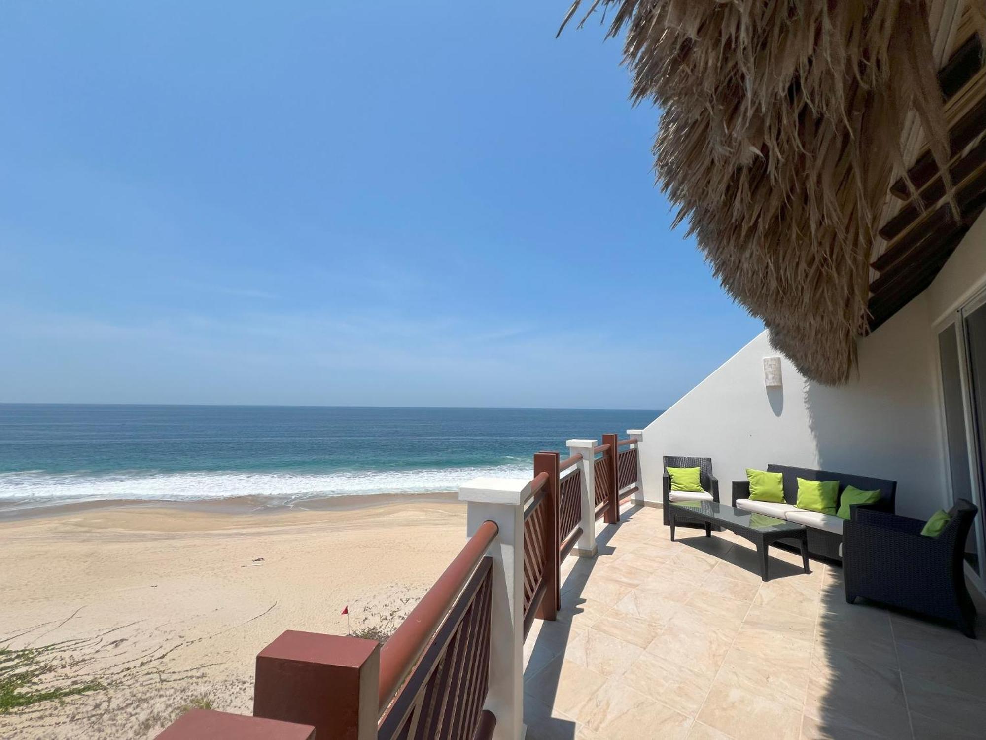 Beachfront In A Peaceful Resort 8Mi From Puerto Escondido Puerto Escondido  Exterior photo
